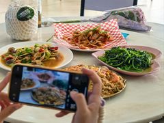 -覃记海鲜美食餐厅