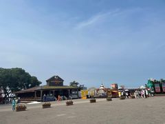 -北戴河碧螺塔海上酒吧公园