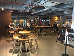 用餐区-星巴克(深圳罗湖书城店)