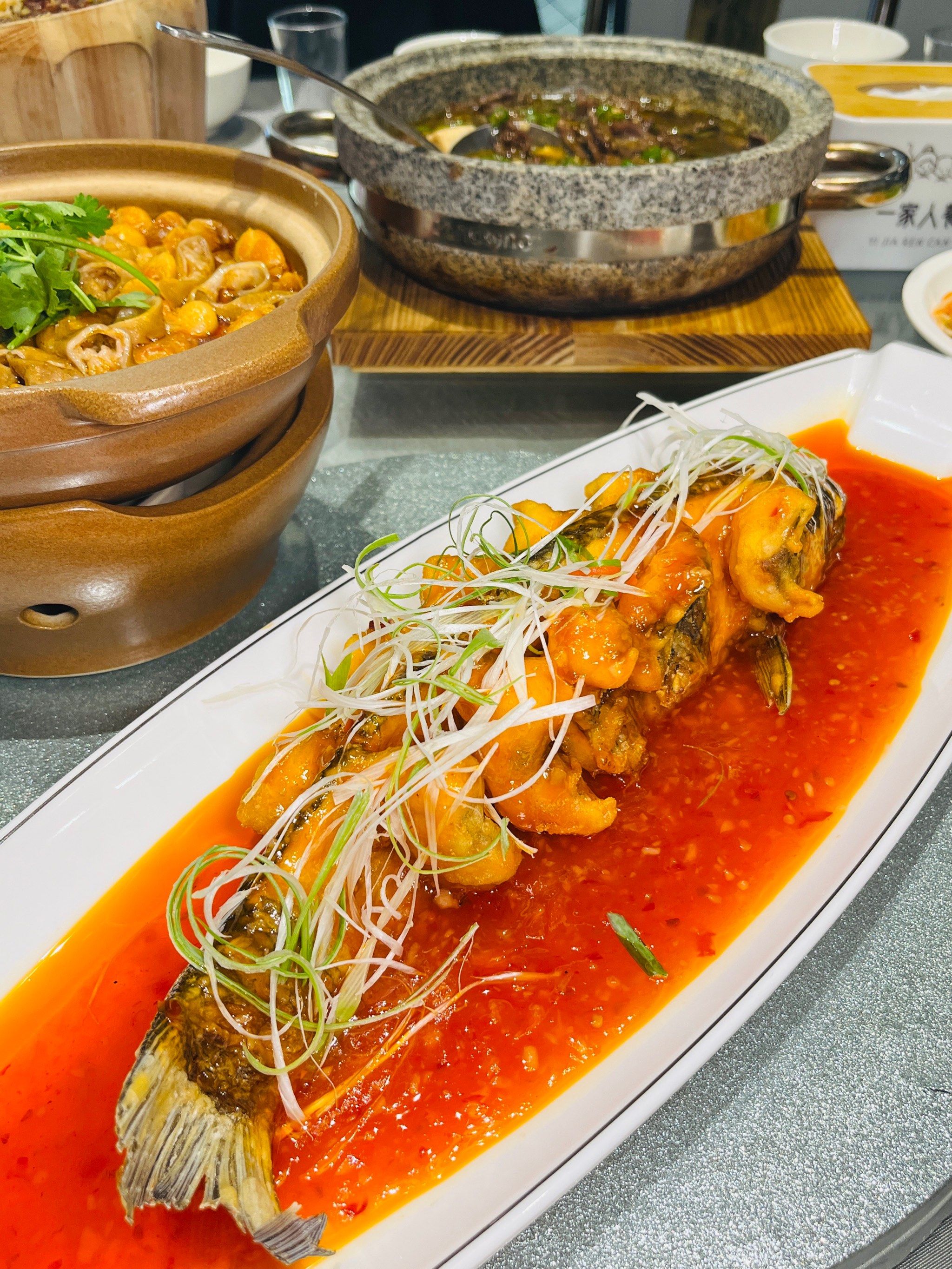 n
糖醋脆皮鱼,鱼肉