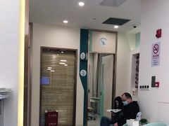 -维乐口腔(美维云门诊陆家嘴店)
