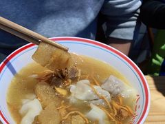 -八二小区抄手(龙湖上城天街店)