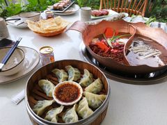 -墨居上隐·院子里火锅(峨眉店)