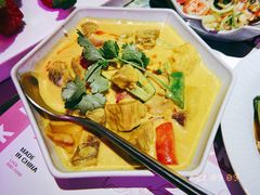香浓咖喱牛腩-新越盏·东南亚料理(捷登都会店)