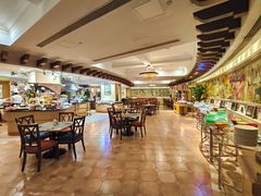 -国宾酒店-花园咖啡自助餐厅(北营房中街店)