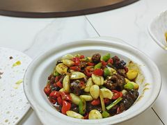 -鄱阳湖·江西小炒·瓦罐煨汤(五道口店)