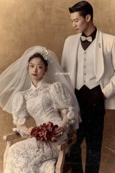 -至臻微拉婚纱摄影
