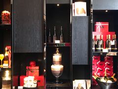 -Salon de The de Joel Robuchon(外滩18号店)
