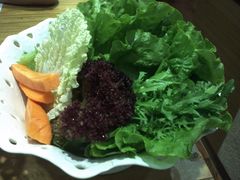 烤肉配的蔬菜-紫霞门韩国料理烤肉(深南东路店)