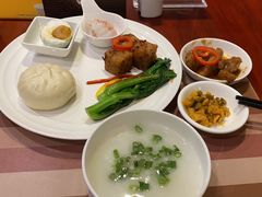-南航明珠大酒店·红棉轩自助餐厅