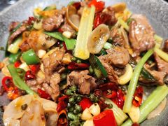 干锅藤椒黄牛肉-蚬皇•陈味莞(西平景湖店)