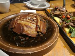 -隔壁老王·家常云南菜(花巷店)