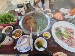 -顺水湾·牛肉牛杂火锅(驾鹤店)