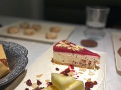 -春树下·树屋花房西餐厅(罍街AS1980店)