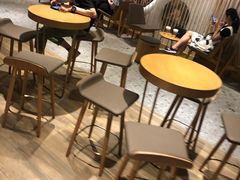 大堂-星巴克臻选(济南恒隆店)