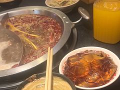 -沸炉重庆老火锅(军事博物馆店)