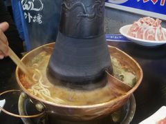 -楼外楼大刀肉传统火锅居(幸福街店)