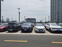 -融创茂-停车场