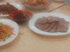 -维吾尔餐厅(宜山路店)