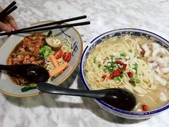 -轻捞慢起面馆(新世界百货店)
