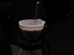 手冲-black rainbow coffee