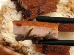 乳猪饭-太兴烧味餐厅(香港机场店)