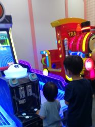 -宝燕乐园(春申店)
