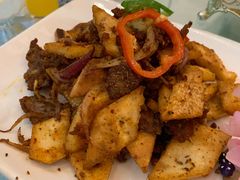 馕炒肉-马尔龙新疆饭店·清真(瑞景店)