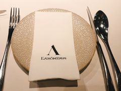 餐具摆设-L'Arome芳芳法国餐厅(仙林金鹰店)