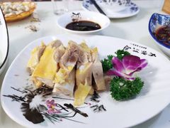 -七的湖·晚芳亭·阳澄湖农家菜·大闸蟹(莲花岛店)