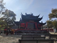 -鲁镇