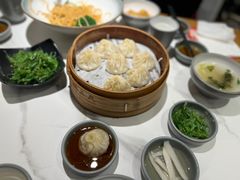 -馋三尺蟹粉小笼(人民广场店)