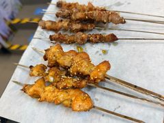 -喝丢一只鞋海鲜烧烤·海肠捞饭(东关街店)