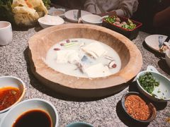 -云荷里·蒸汽石锅鱼·云南菜(中发百旺店)