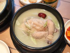 -长寿参鸡汤(朝韩风情街店)