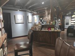 -良友书坊(安徽路店)