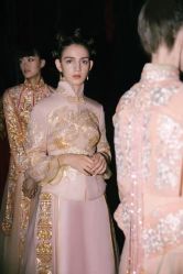 -Renee芮亦婚纱(原丽莎)