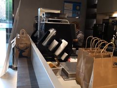 -瑞幸咖啡(怡富广场店)
