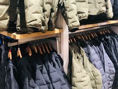 -优衣库(上海虹口龙之梦店)