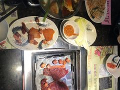 -阪尚皇·原切牛排·烤肉火锅自助(北京路店)