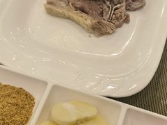 手抓羊肉-飞天大厦清真餐厅