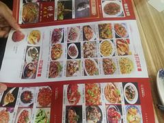 -三湘四水正宗湘菜(君峰路店)