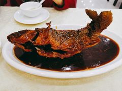 罾蹦鲤鱼-奥华餐厅·老张记(台基厂店)