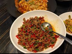 十八洞小炒黄牛肉-桃花源中餐厅(金茂豪华精选酒店)