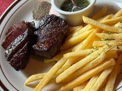 -羽深肉铺 Steak & Wine