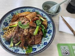 皮肚猪肝炒面-一家人面馆(三条巷店)