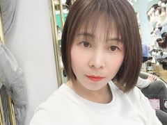 -LAQUEEN 时尚健康假发(万象城总店)