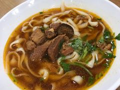 红烧牛肉刀削面-晋宝章大同刀削面(和平里店)