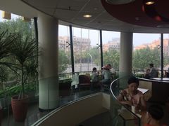 -麦当劳(展览路店)