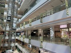 -LuOne凯德晶萃广场(徐家汇路店)